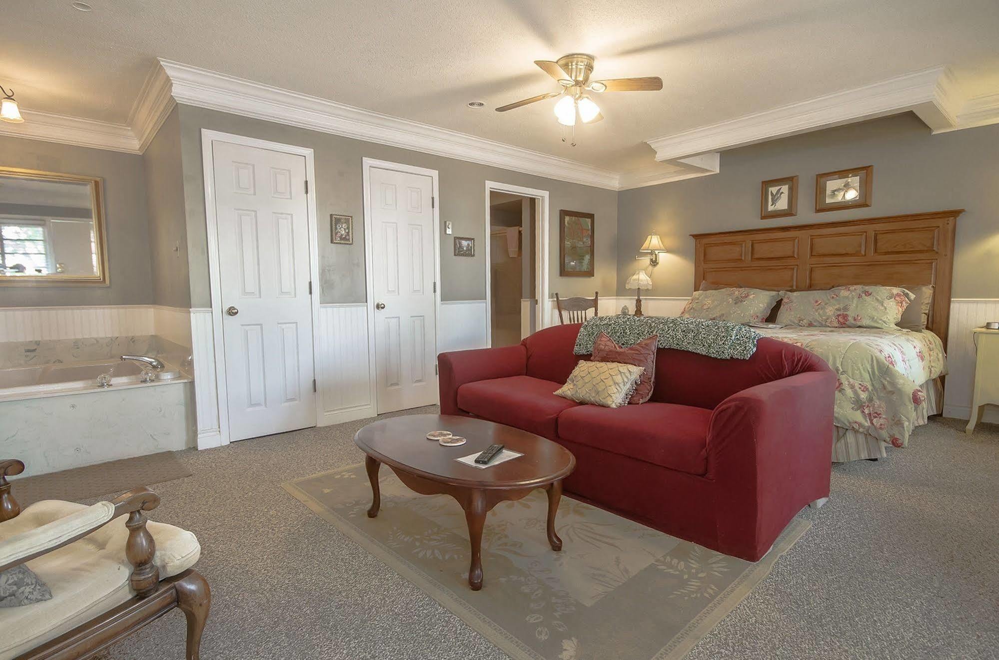 Dickey House Bed And Breakfast Marshfield Dış mekan fotoğraf